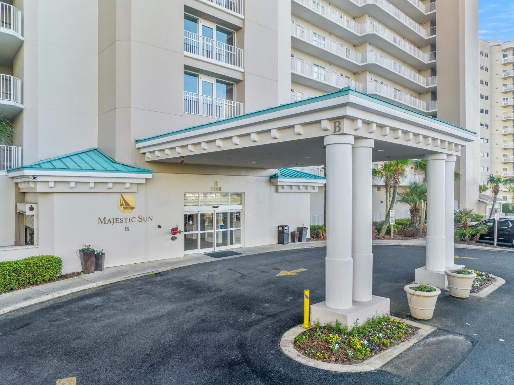 Majestic Sun Beach Resort By Panhandle Getaways Destin Esterno foto